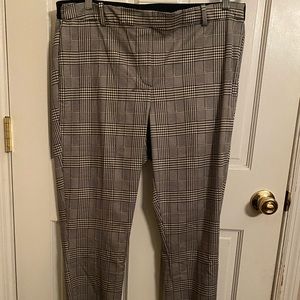 H & M plaid pants. Size 16. Excellent condition.